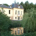 D'hotes Entre Deux Rives Bed and breakfast 4*