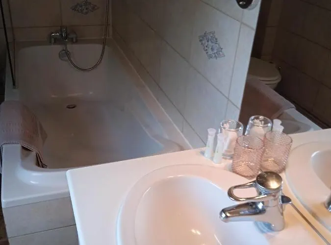 D'hotes Entre Deux Rives 4* أونفلور